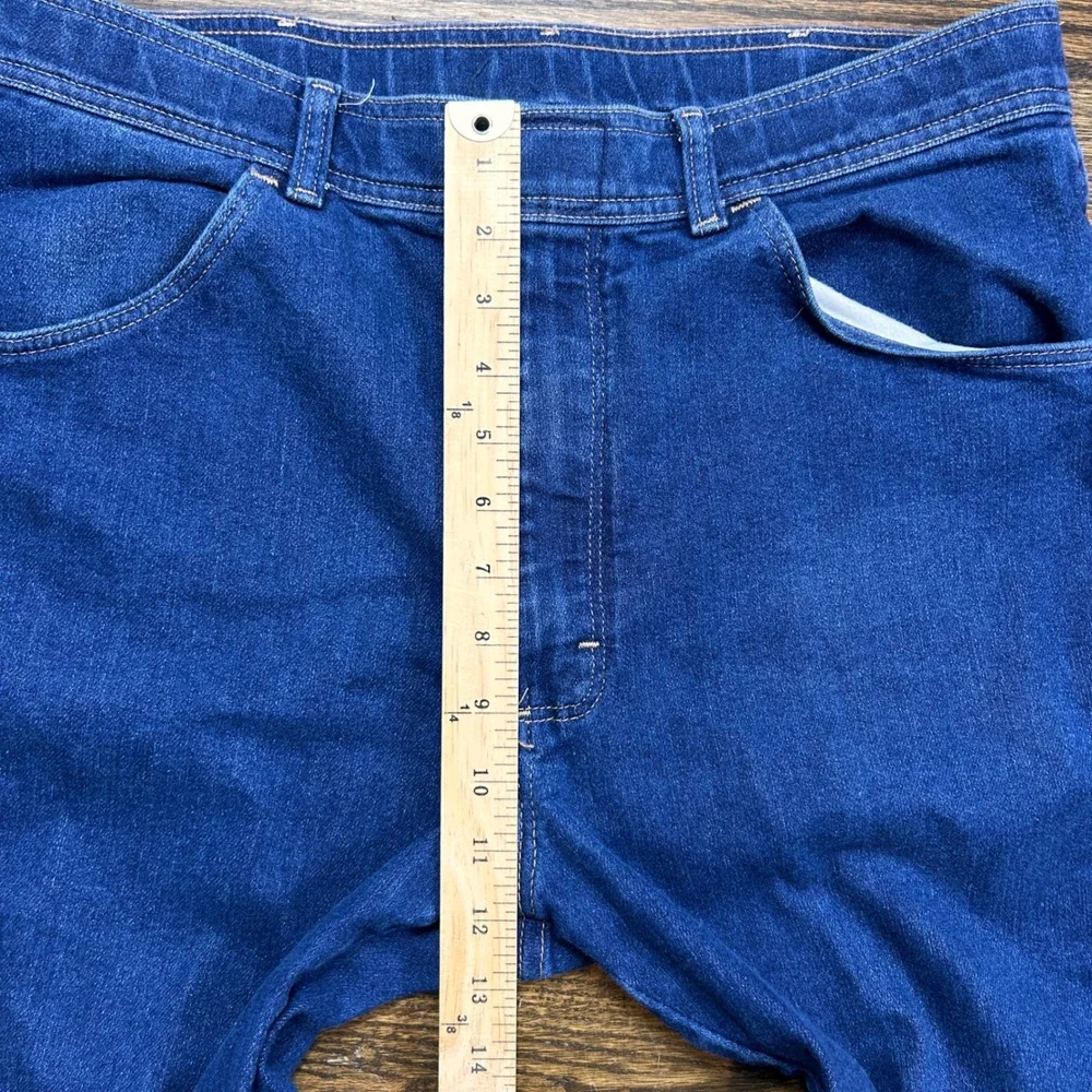Vintage Wrangler Jeans Mens 36x29 Blue Denim Straight Leg Made in USA 85498PS